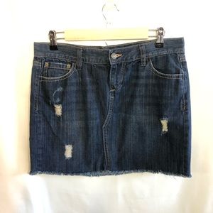 Old Navy Distressed Denim Skirt Size 6